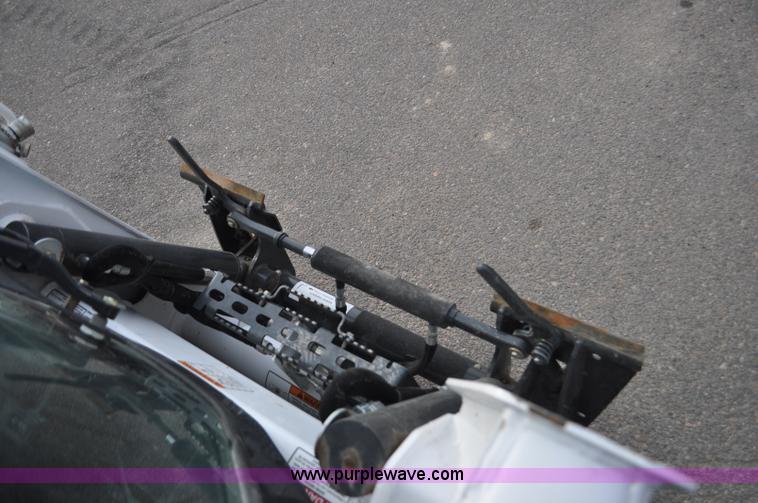 image for item G7088 2014 Bobcat S550 skid steer