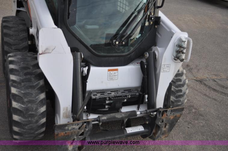 image for item G7088 2014 Bobcat S550 skid steer