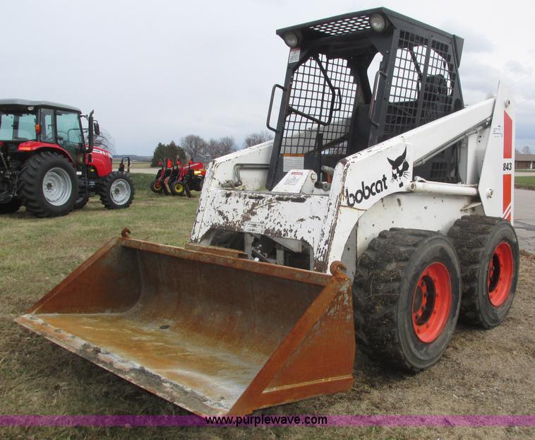 image for item H1005 Bobcat 843 skid steer