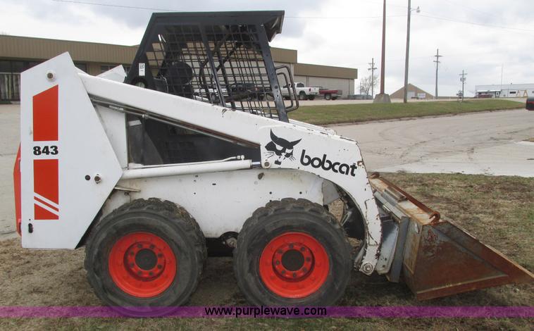 image for item H1005 Bobcat 843 skid steer