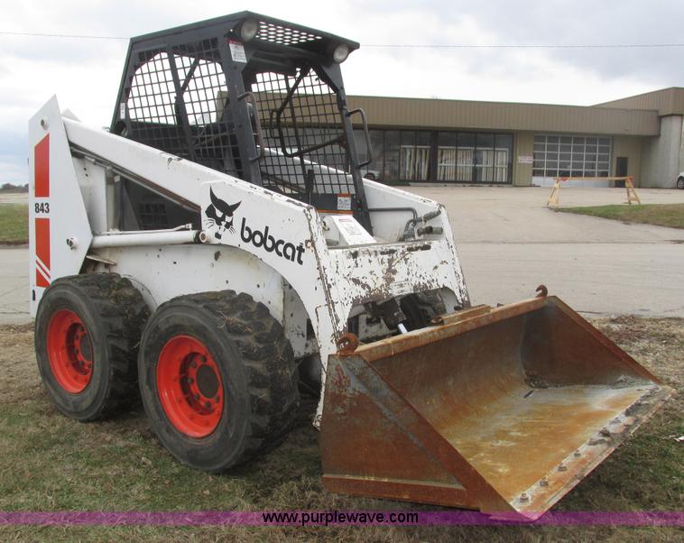 image for item H1005 Bobcat 843 skid steer