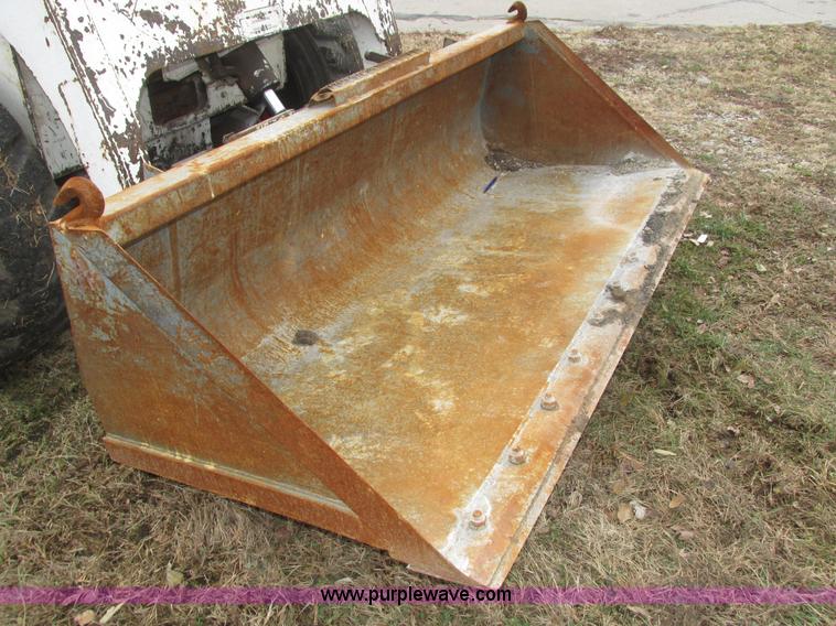 image for item H1005 Bobcat 843 skid steer