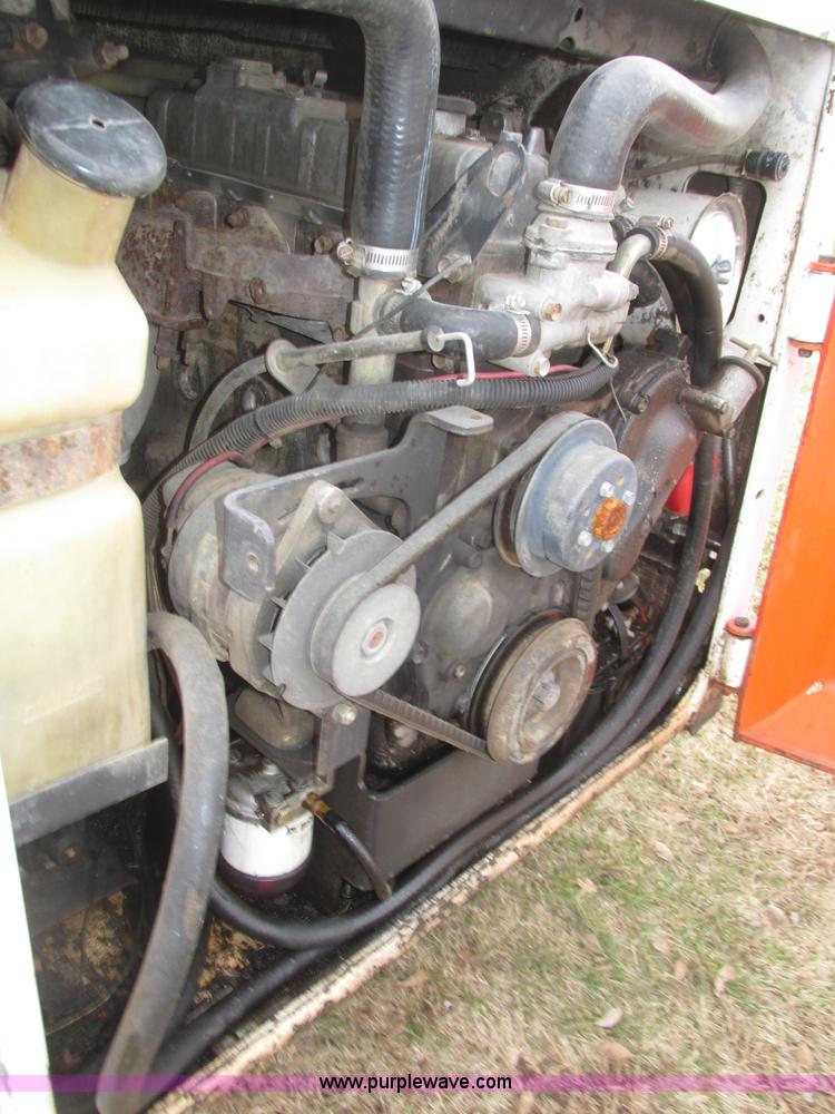 image for item H1005 Bobcat 843 skid steer
