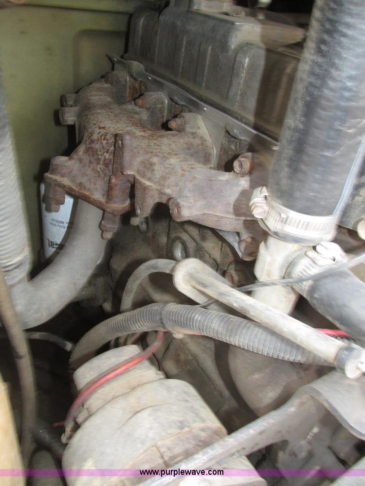image for item H1005 Bobcat 843 skid steer