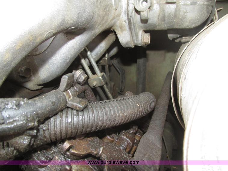 image for item H1005 Bobcat 843 skid steer