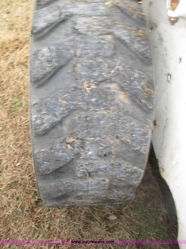 image for item H1005 Bobcat 843 skid steer