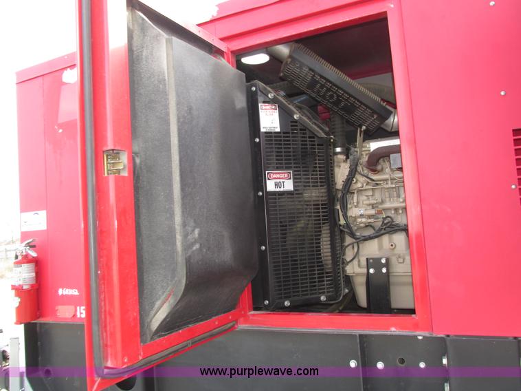 image for item H1052 2006 Baldor TS250T generator