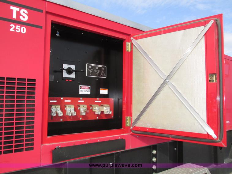 image for item H1052 2006 Baldor TS250T generator