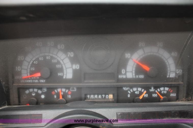 image for item H8017 2000 Chevrolet C6500 concrete pump truck