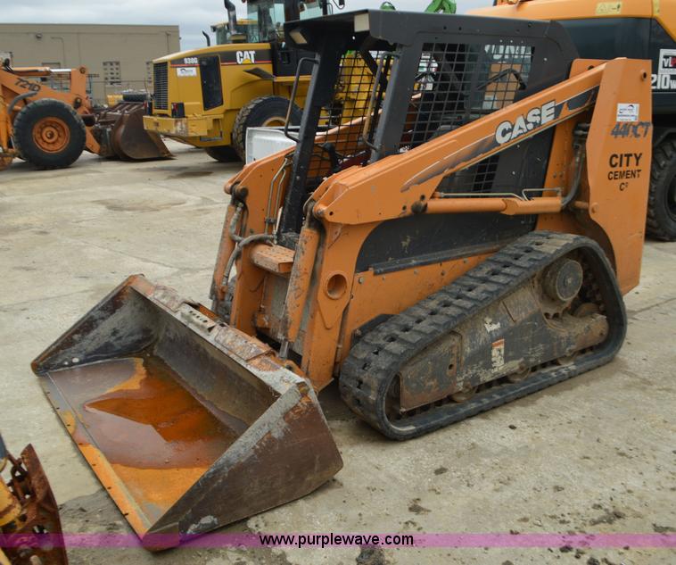 image for item I6267 2006 Case 440CT compact skid steer
