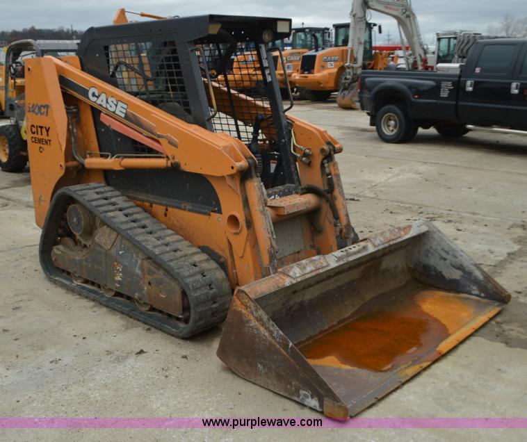 image for item I6267 2006 Case 440CT compact skid steer