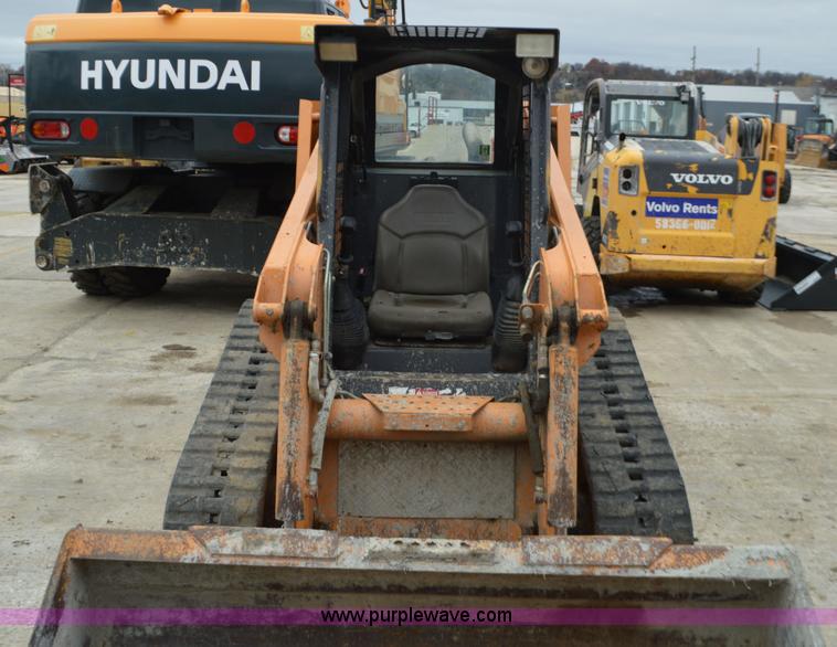 image for item I6267 2006 Case 440CT compact skid steer