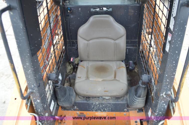 image for item I6267 2006 Case 440CT compact skid steer