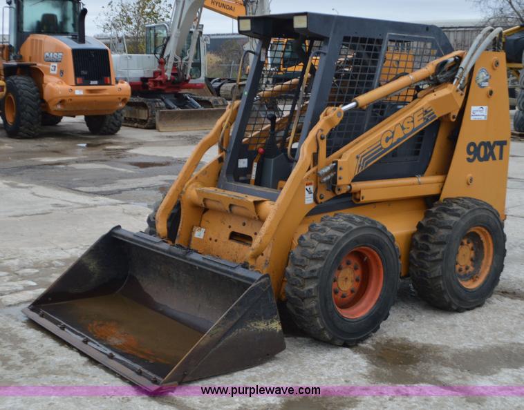 image for item I6268 1997 Case 90XT skid steer
