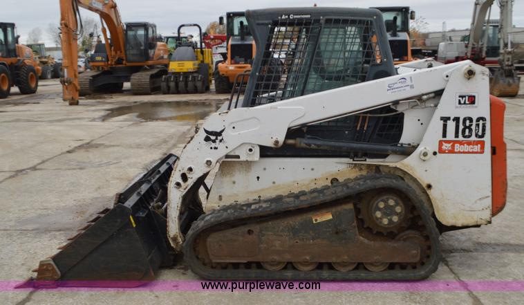 image for item I6269 2009 Bobcat T180 skid steer