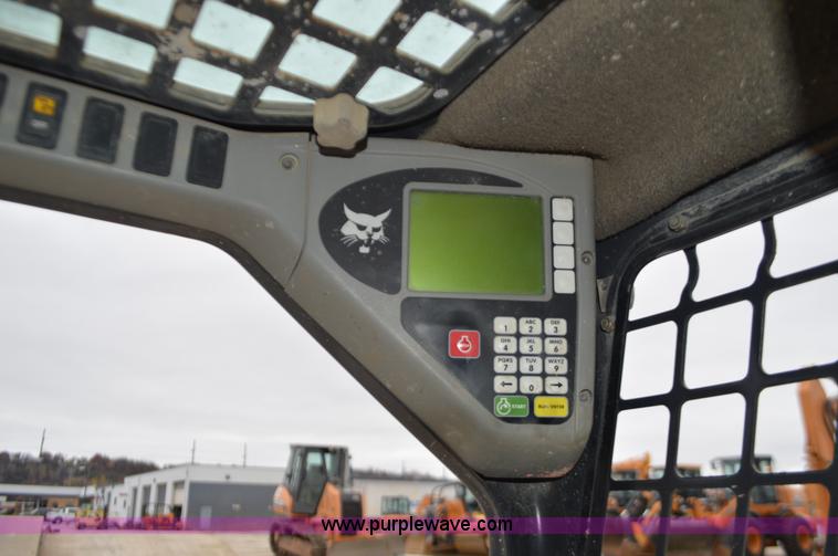 image for item I6269 2009 Bobcat T180 skid steer