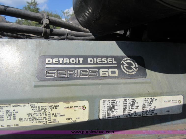 image for item I6460 1996 Freightliner FLD semi truck