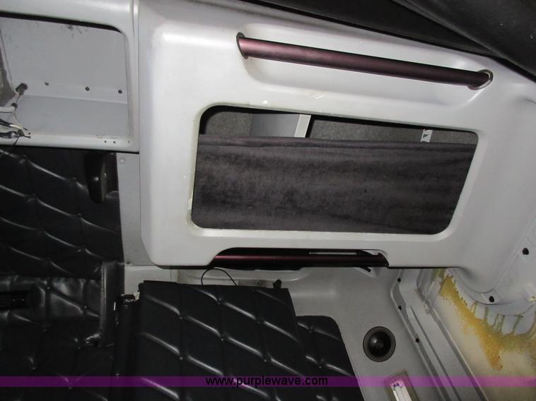 image for item I6460 1996 Freightliner FLD semi truck