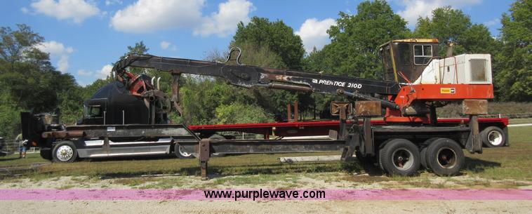 image for item I6462 Prentice 210D log loader