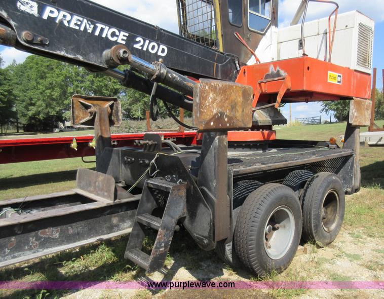 image for item I6462 Prentice 210D log loader