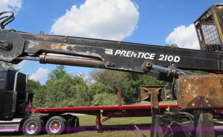 image for item I6462 Prentice 210D log loader