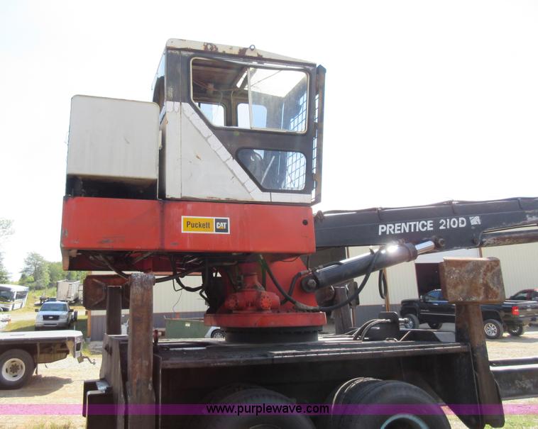 image for item I6462 Prentice 210D log loader