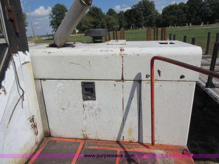 image for item I6462 Prentice 210D log loader