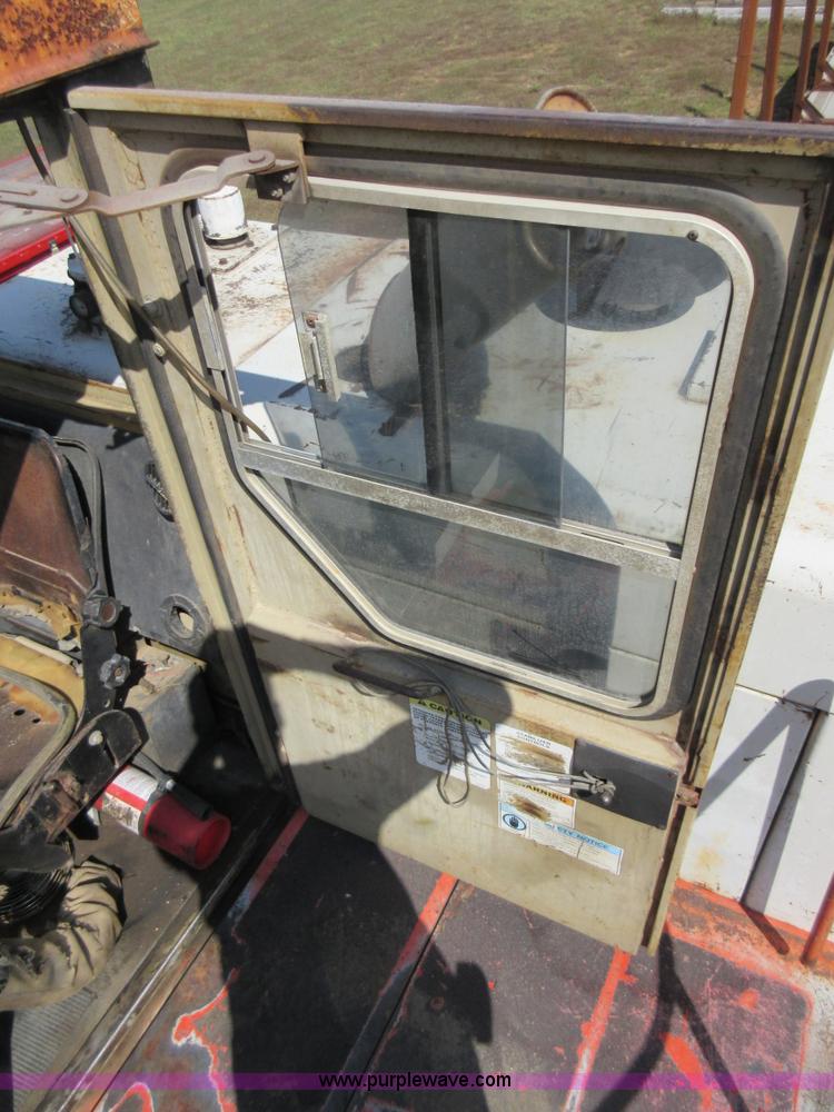 image for item I6462 Prentice 210D log loader