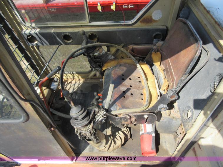 image for item I6462 Prentice 210D log loader