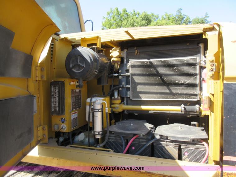 image for item I6463 2001 Caterpillar 315C L excavator