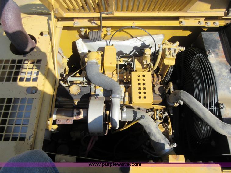 image for item I6463 2001 Caterpillar 315C L excavator