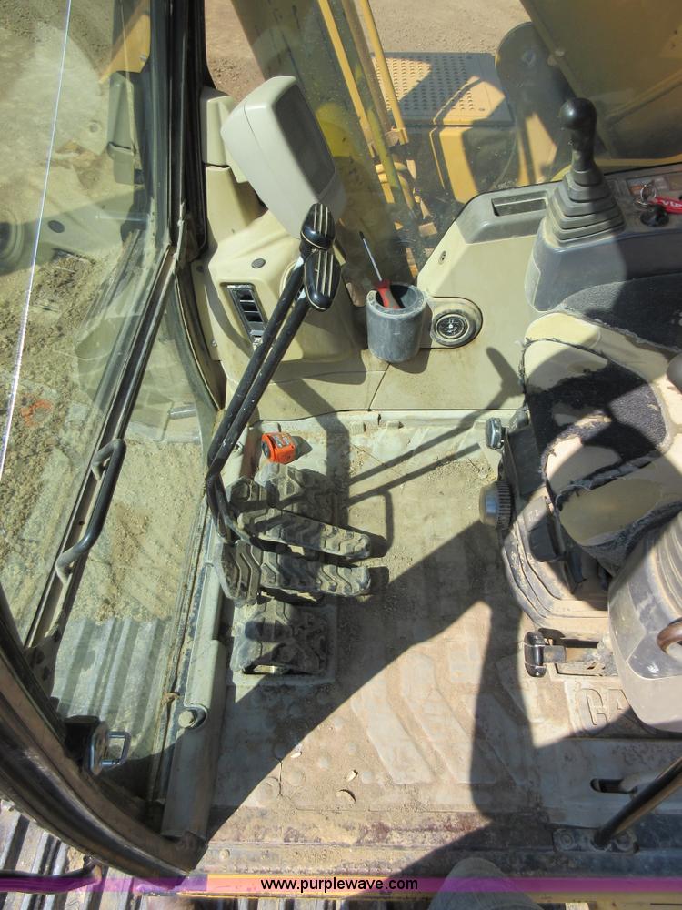 image for item I6463 2001 Caterpillar 315C L excavator