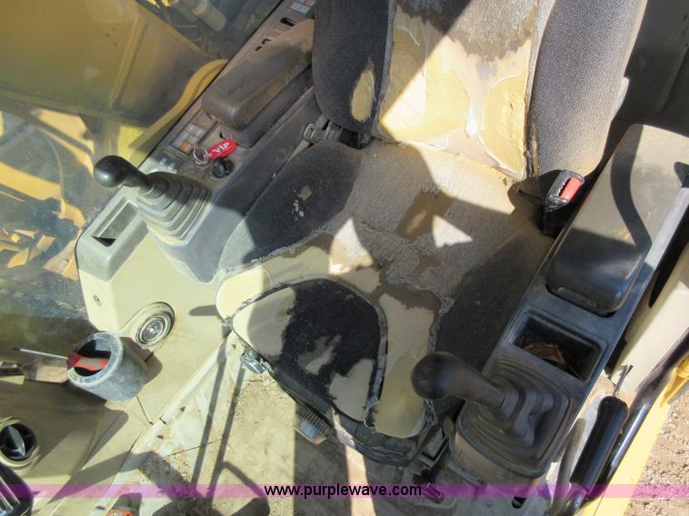 image for item I6463 2001 Caterpillar 315C L excavator