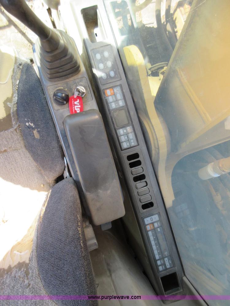 image for item I6463 2001 Caterpillar 315C L excavator