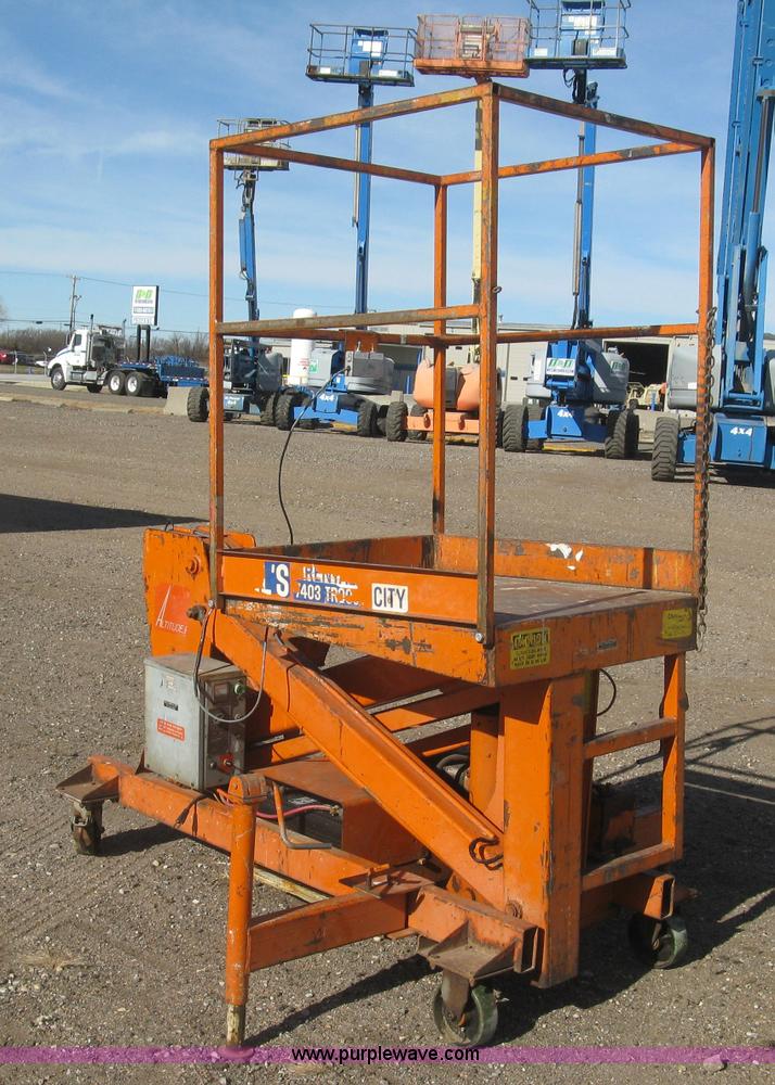 image for item J2980 Altitude 15/21 platform lift