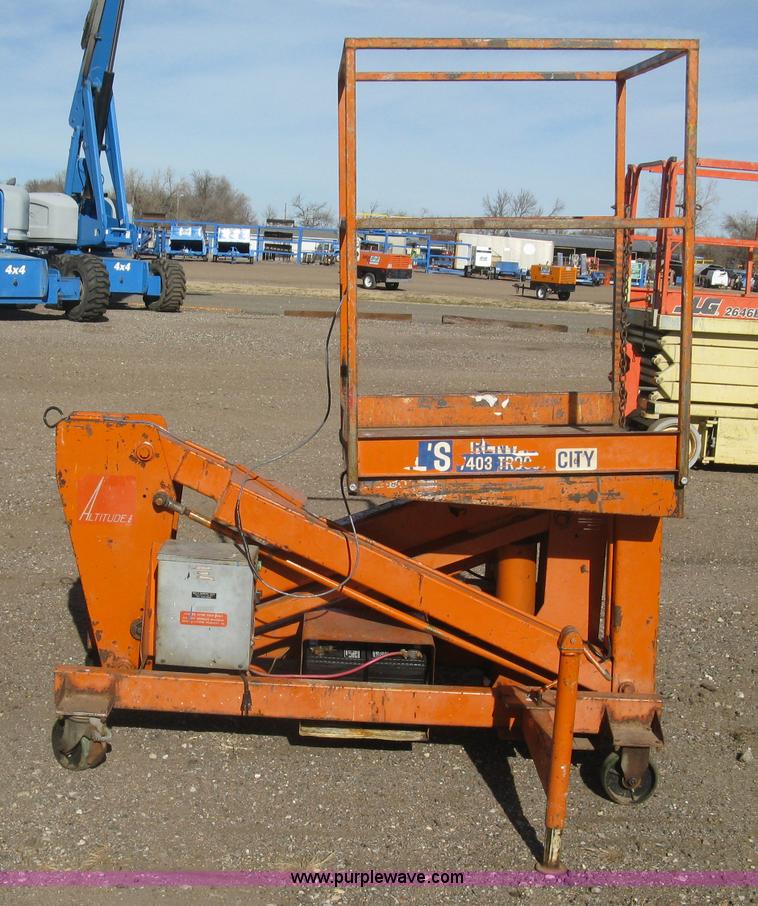 image for item J2980 Altitude 15/21 platform lift