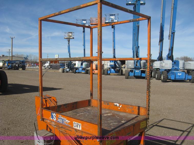 image for item J2980 Altitude 15/21 platform lift