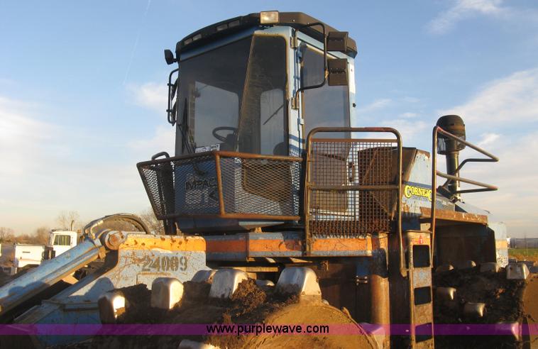 image for item J2981 2002 Al-jon 81K impact landfill compactor