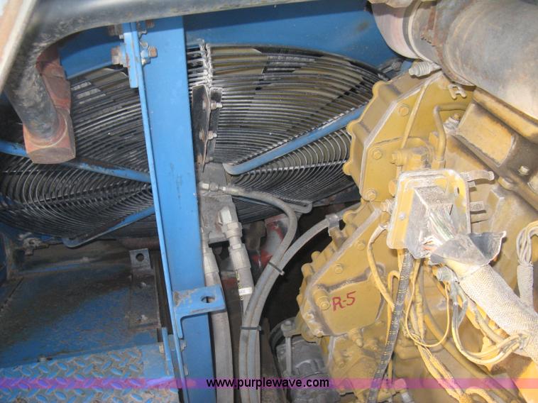 image for item J2981 2002 Al-jon 81K impact landfill compactor