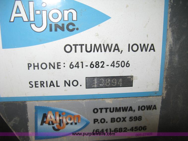 image for item J2981 2002 Al-jon 81K impact landfill compactor