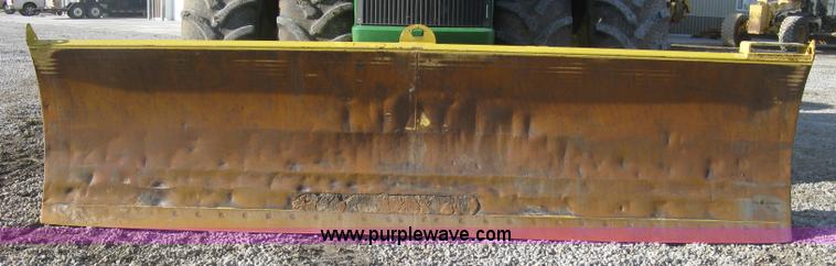 image for item J2982 Degelman 7900 six-way dozer blade