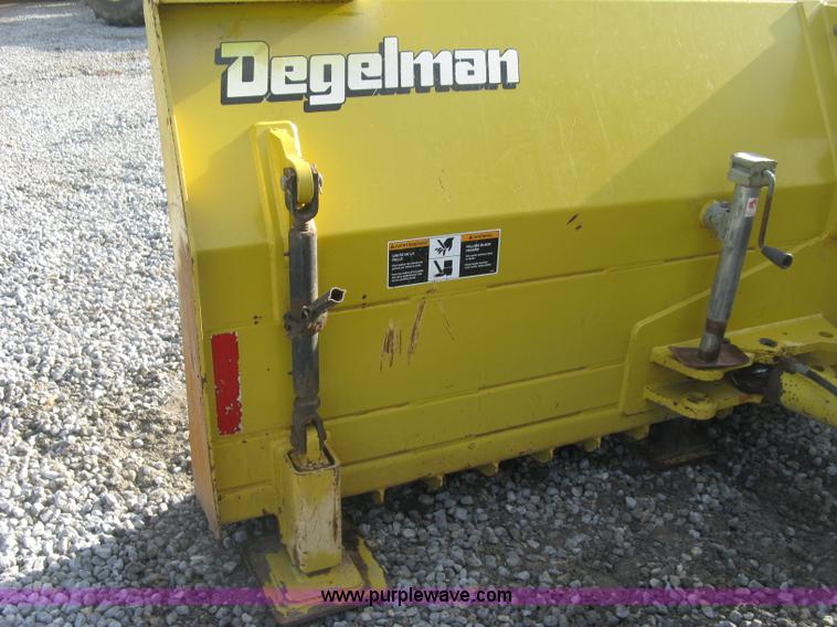 image for item J2982 Degelman 7900 six-way dozer blade