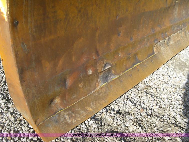 image for item J2982 Degelman 7900 six-way dozer blade