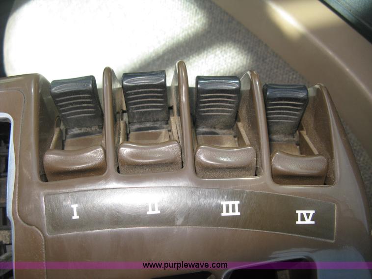 image for item J2983 2008 John Deere 9630 4WD tractor