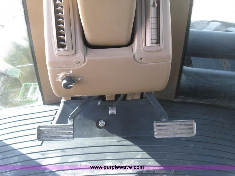 image for item J2983 2008 John Deere 9630 4WD tractor