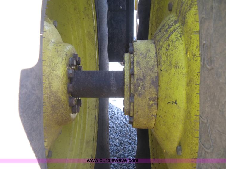 image for item J2983 2008 John Deere 9630 4WD tractor