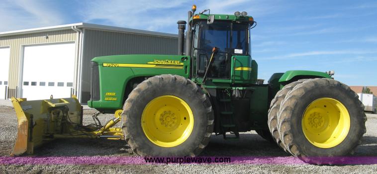 image for item J2984 2003 John Deere 9520 4WD tractor