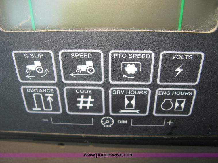 image for item J2984 2003 John Deere 9520 4WD tractor