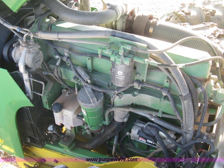 image for item J2984 2003 John Deere 9520 4WD tractor