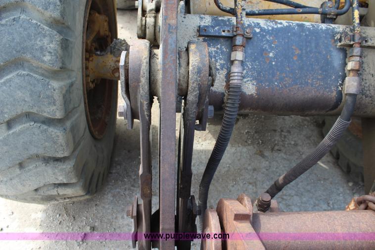 image for item J3700 1989 Caterpillar IT18B wheel loader